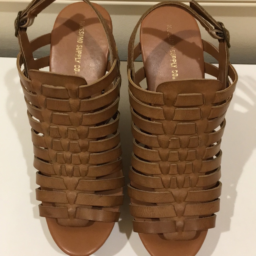 Brown Wedges